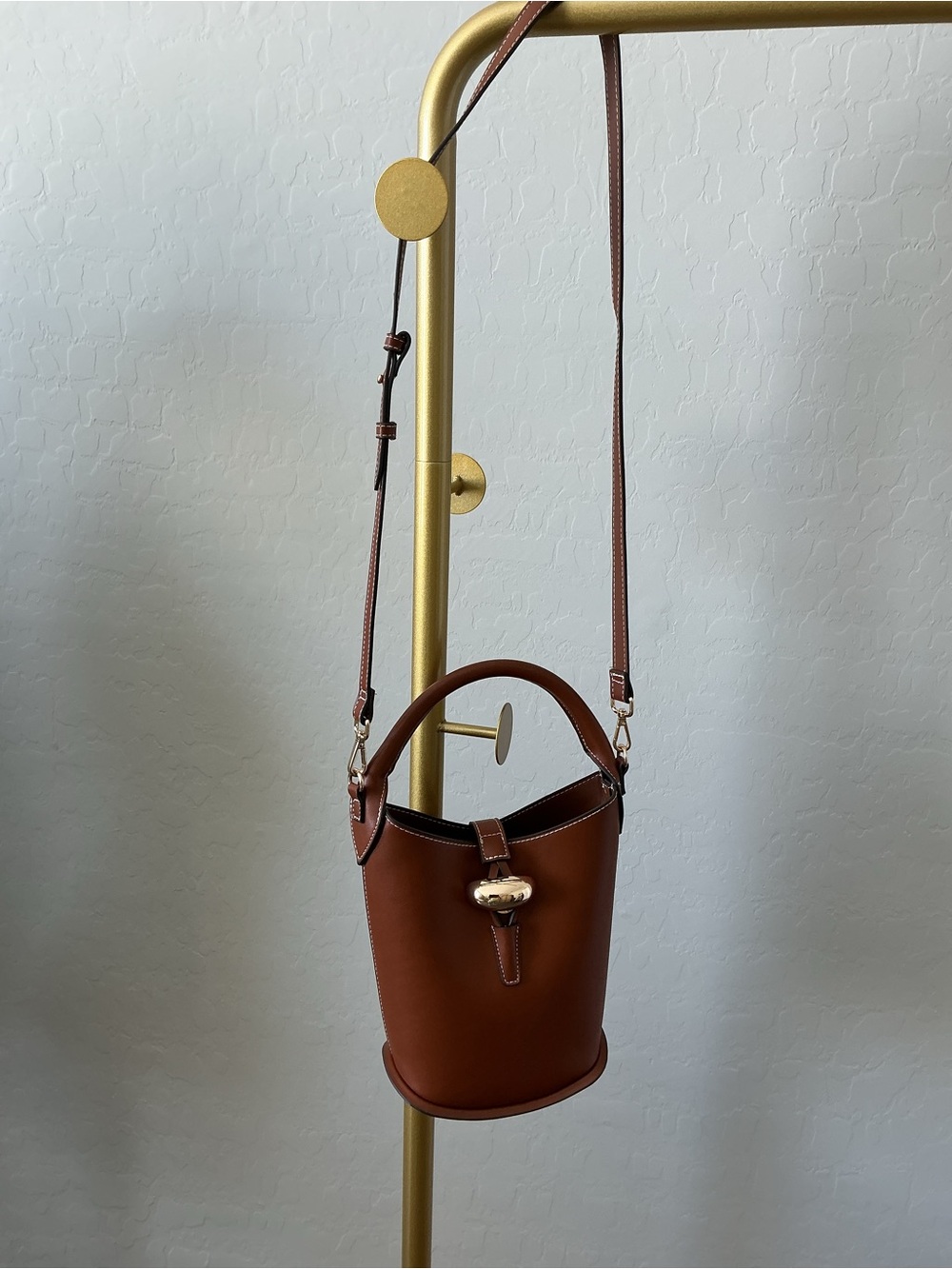 Brown Vegan Leather Bucket Bag Gold Hardware - Picture 6 of 6